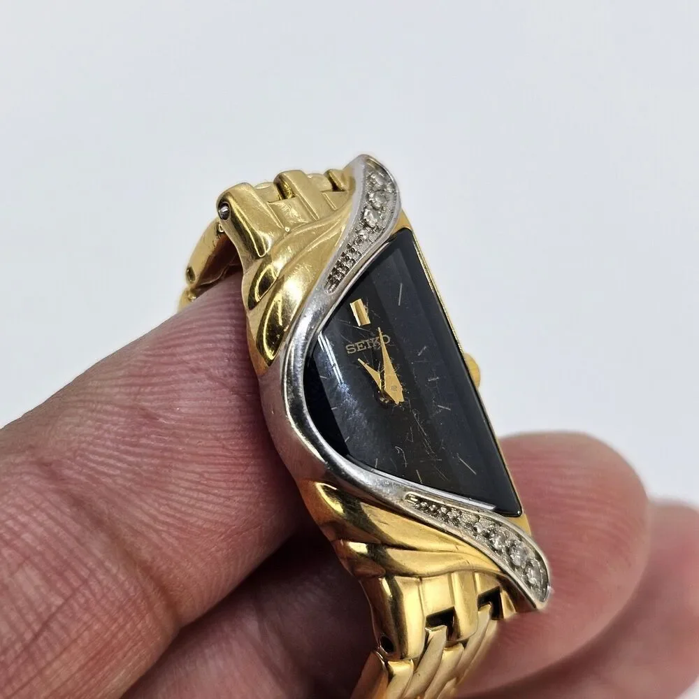 VTG Seiko Half Moon 14MM Women's Watch Black Dial Gold Tone Diamonds 6